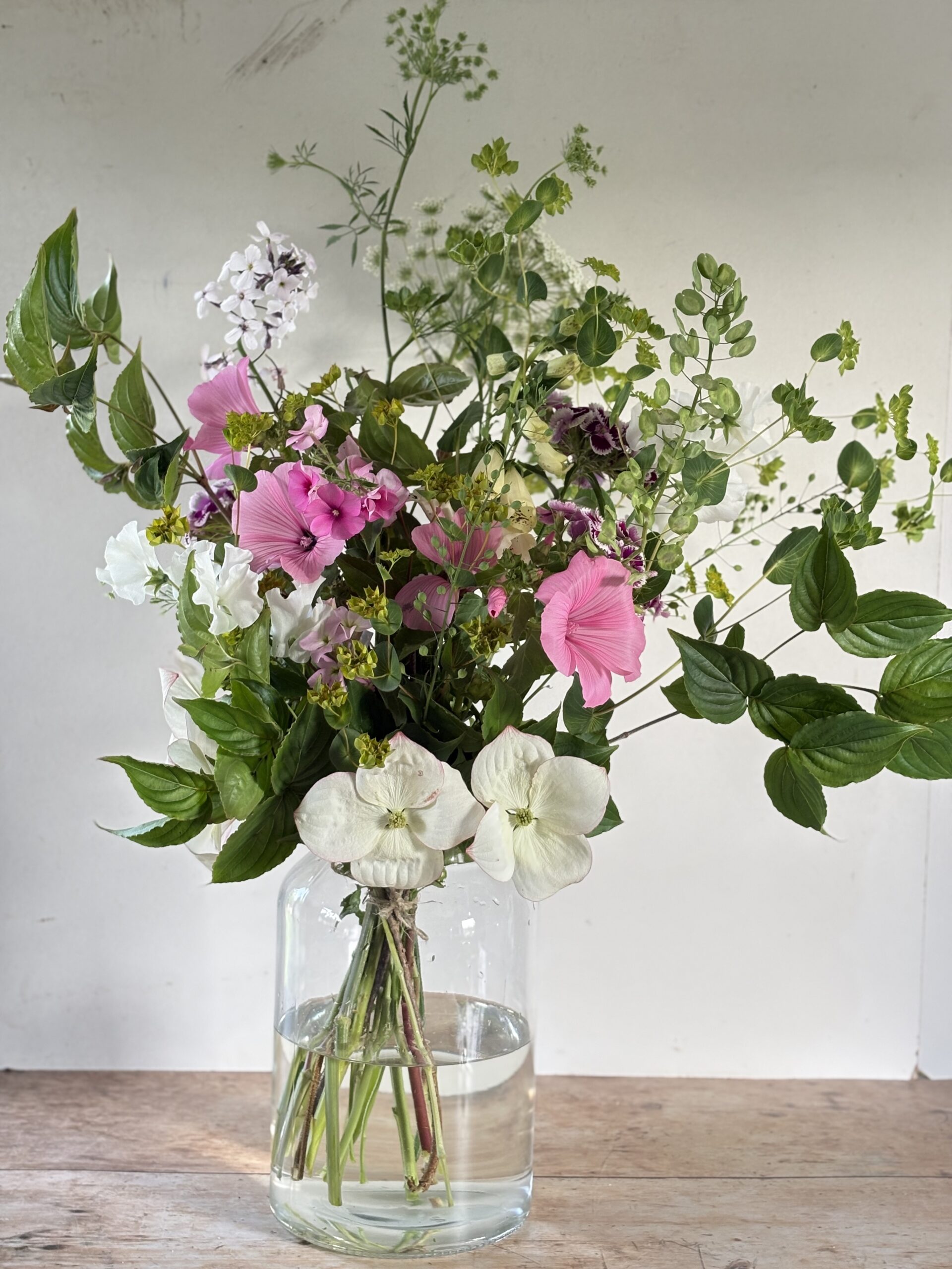 Garden Style Bouquets - Image 7